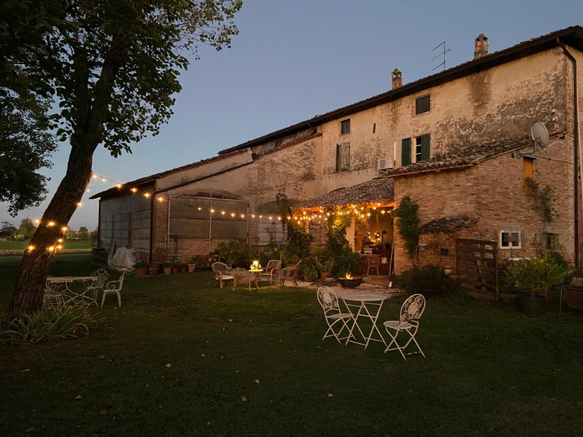 B&B Ostria Vento Medesano Екстериор снимка
